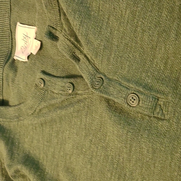 Bixby Nomad (StitchFix) Green Midweight Henley for Men - Picture 3 of 4